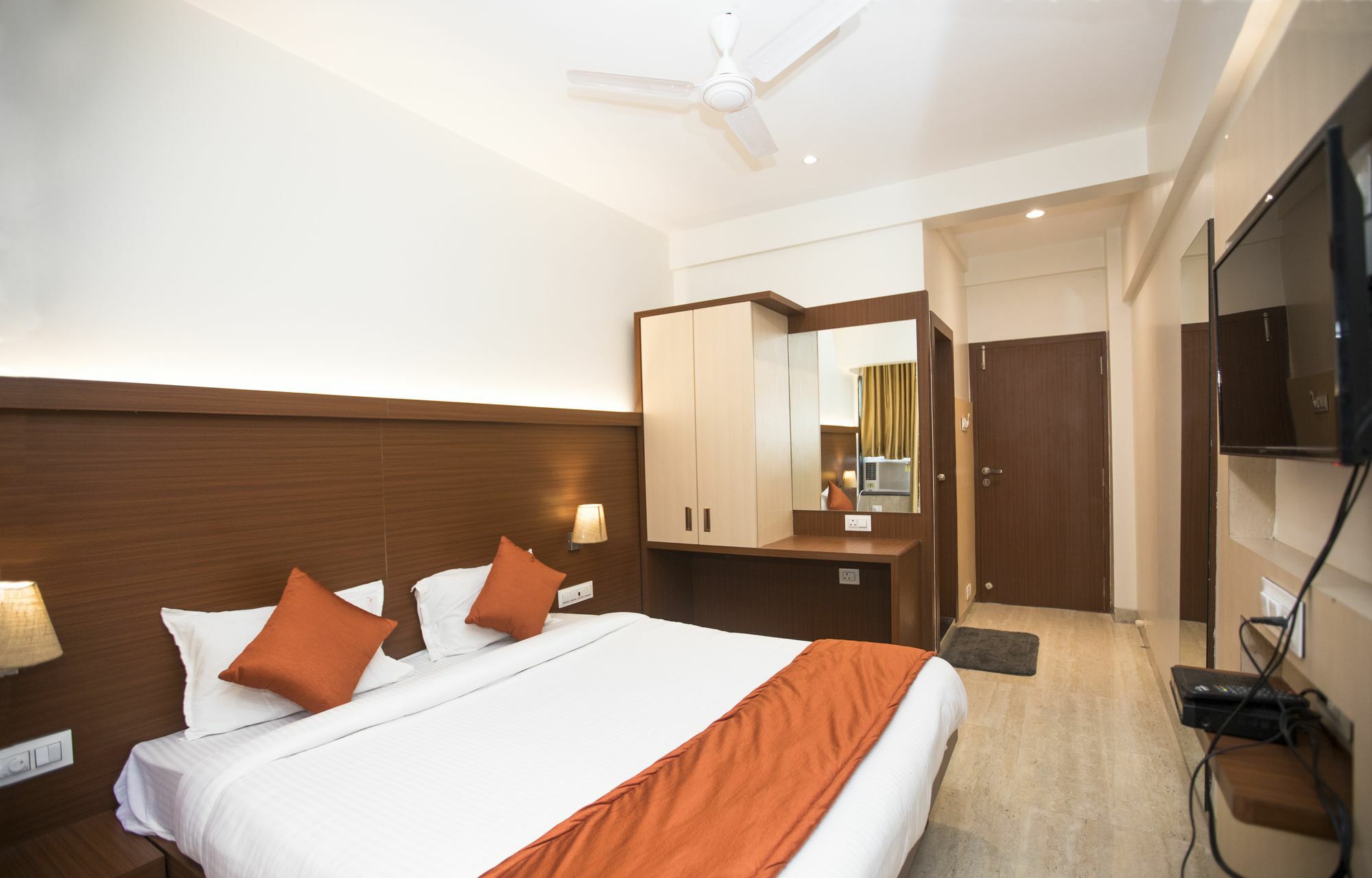 Hotel Spring Inn Bombay Exterior foto
